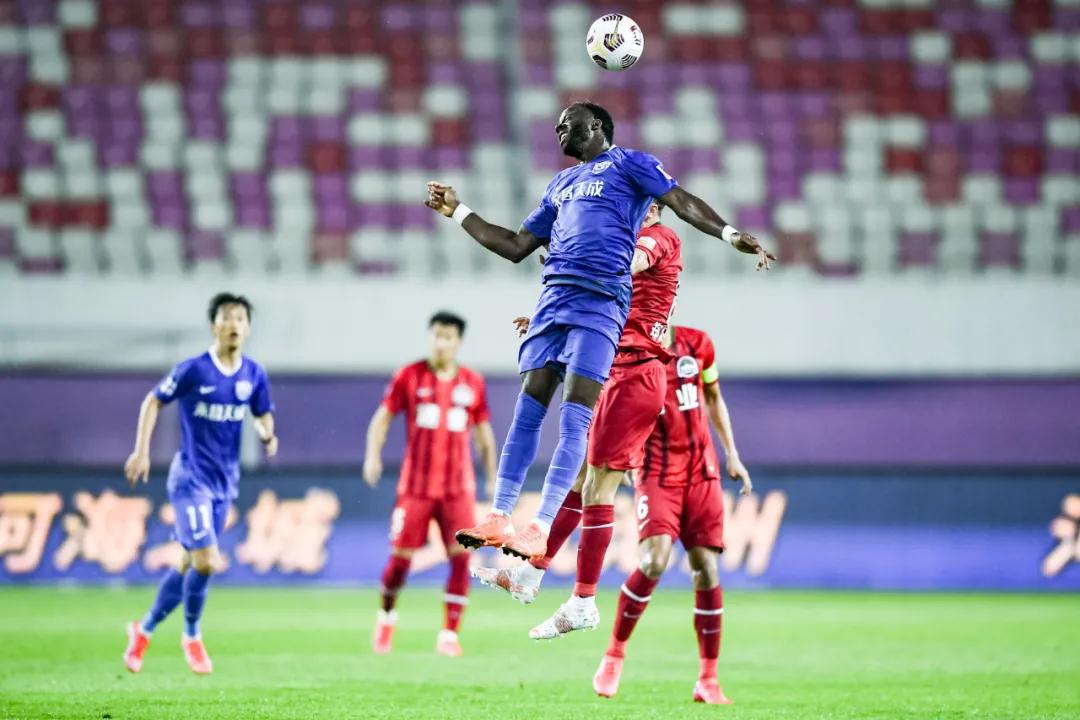 جدول ترتيب الدوري السعودي و قائمة الهدافين في الموسم الحالي