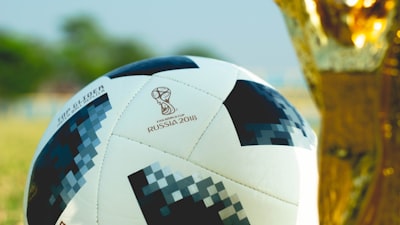 فائز دوري ابطال اوروبا 2000قصة انتصار ريال مدريد التاريخي
